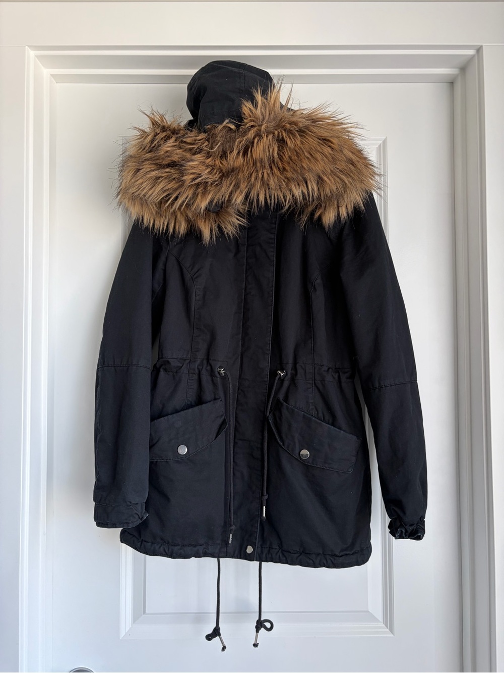 H&M Divided Black Sherpa Lined Hooded Parka Jacket Size 2